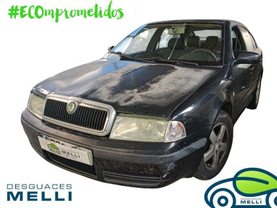 SKODA OCTAVIA BERLINA (1U2)