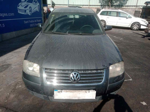  VOLKSWAGEN PASSAT BERLINA (3B3) 