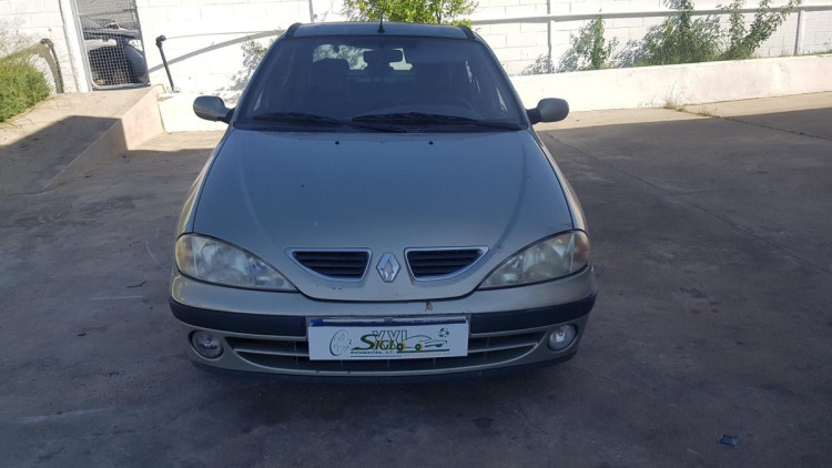 Renault Megane I Fase 2 Berlina (BA0)(1999->) SIN IDENTIFICAR