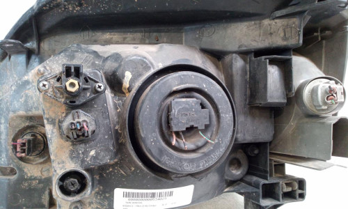  FARO DERECHO NISSAN X-TRAIL (T30) 