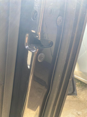 CERRADURA PUERTA TRASERA DERECHA