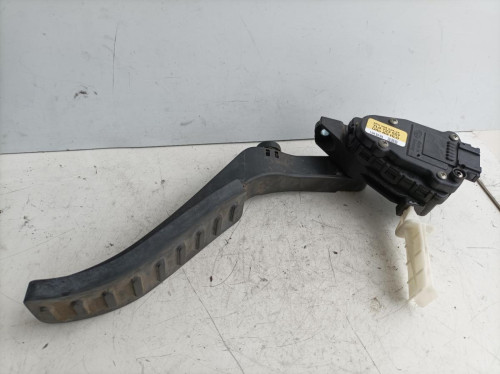  PEDAL ACELERADOR 