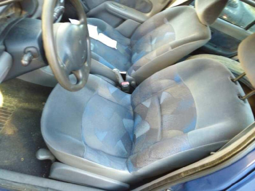 RENAULT CLIO II FASE I (B/CB0) — Donor Vehicle for Used Parts 