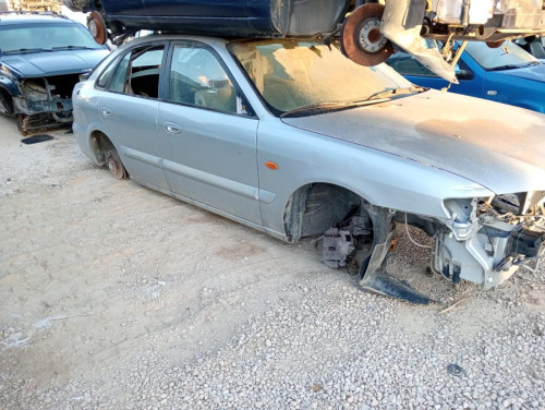  MAZDA 626 BERLINA (GF) 
