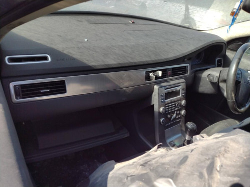  VOLVO S80 BERLINA 
