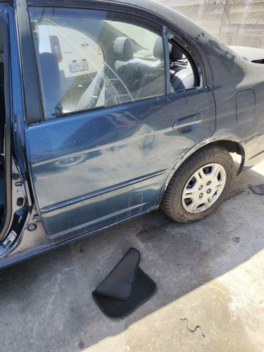 PUERTA TRASERA IZQUIERDA Honda CIVIC AERODECK (MB/MC) 