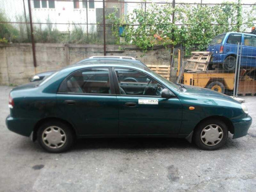  DAEWOO LANOS 