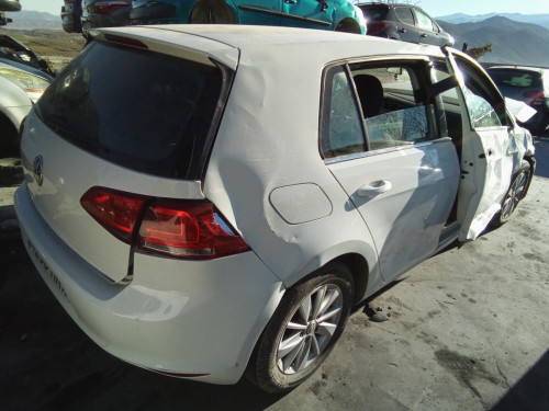 VOLKSWAGEN GOLF VII (5G1/BE1) — vehículo donante para recambios 