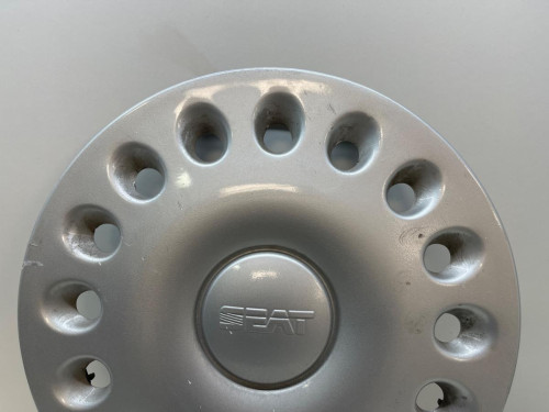 TAPACUBOS SEAT IBIZA (6K1) 