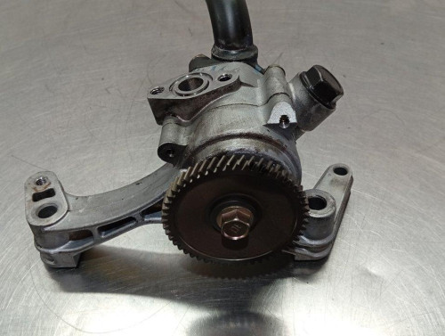  BOMBA ACEITE KIA CARNIVAL 