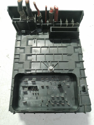  CAJA RELES / FUSIBLES SEAT LEON (1P1) 
