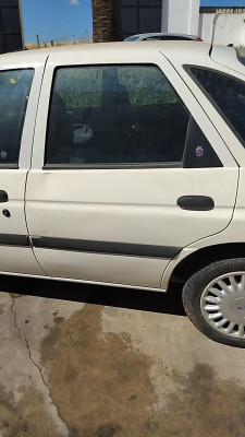 PUERTA TRASERA IZQUIERDA Ford Escort Berl./Turnier (1995->)