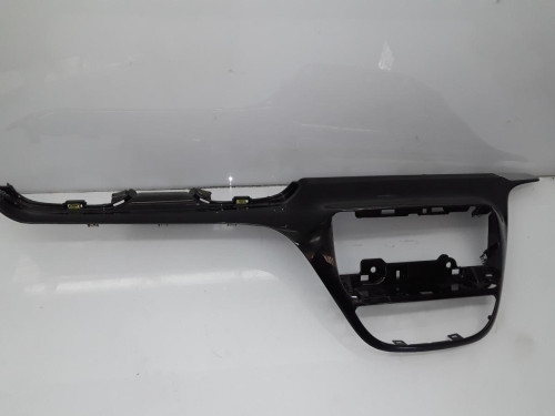 MOLDURA Peugeot 208 