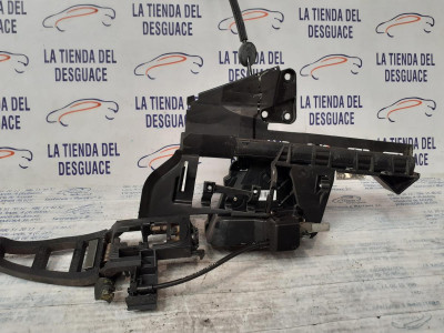CERRADURA PUERTA TRASERA DERECHA