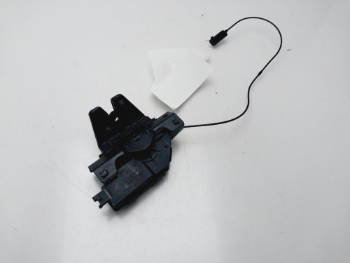 CERRADURA MALETERO / PORTON BMW SERIE 1 BERLINA (E81/E87) 