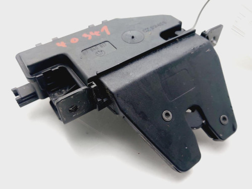 CERRADURA MALETERO / PORTON BMW SERIE 1 BERLINA (E81/E87) 