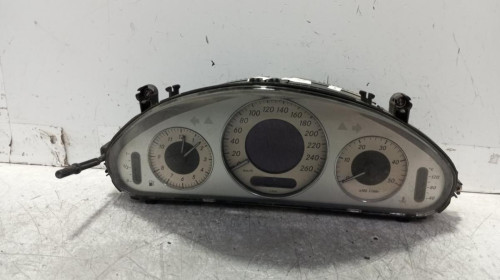 CUADRO INSTRUMENTOS Mercedes-Benz CLASE E (BM 211) BERLINA 