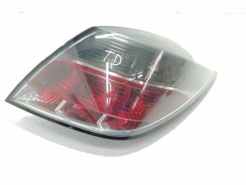  PILOTO TRASERO DERECHO OPEL ASTRA H GTC 