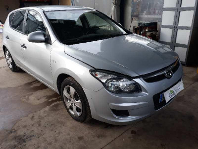 HYUNDAI I30 (FD)