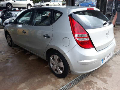 HYUNDAI I30 (FD)