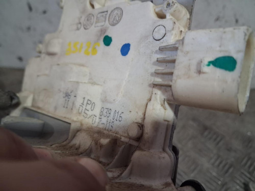 CERRADURA PUERTA TRASERA DERECHA 
