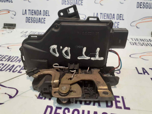  CERRADURA PUERTA DELANTERA DERECHA 