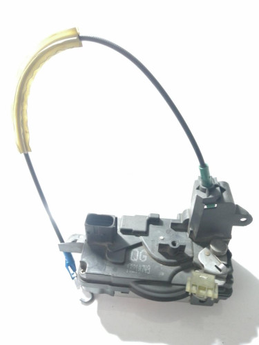  CERRADURA PUERTA DELANTERA DERECHA OPEL ZAFIRA B 