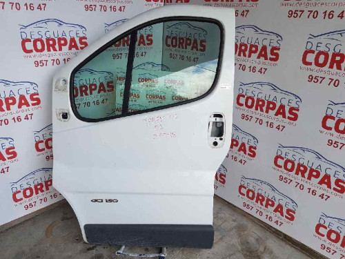 PUERTA DELANTERA IZQUIERDA Renault TRAFIC II COMBI 