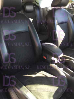 FORD FOCUS BERLINA (CAP)