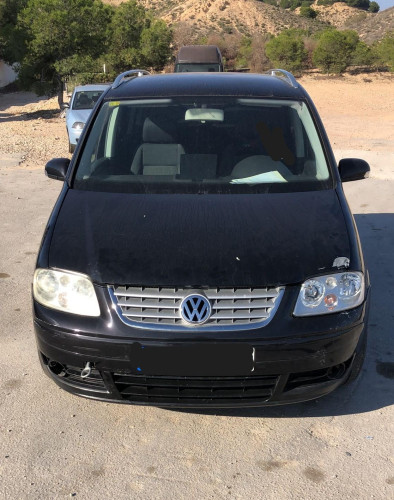 VOLKSWAGEN TOURAN (1T1) — автомобиль-донор на запчасти 