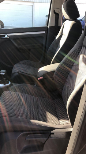 VOLKSWAGEN TOURAN (1T1) — автомобиль-донор на запчасти 