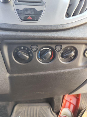MANDO CALEFACCION / AIRE ACONDICIONADO