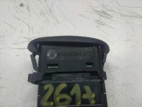  MANDO ELEVALUNAS DELANTERO DERECHO CITROEN C3 