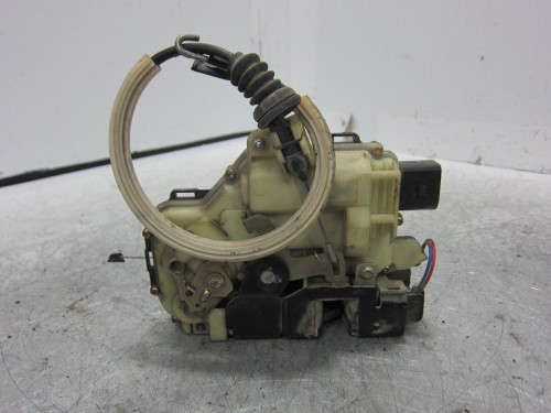  CERRADURA PUERTA DELANTERA DERECHA SEAT LEON (1M1) 