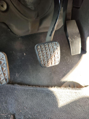 PEDAL FRENO