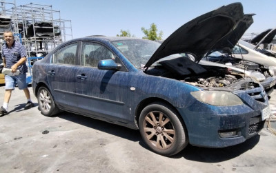 MAZDA 3 BERLINA (BK)
