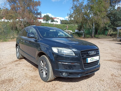 AUDI Q7 (4L) — vehículo donante para recambios 