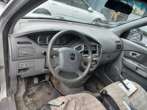 KIA CARENS (RS) — автомобиль-донор на запчасти 