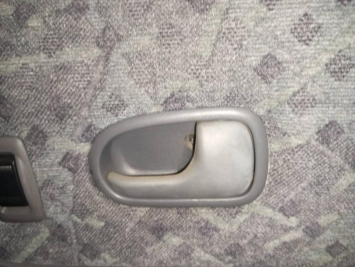 MANETA INTERIOR TRASERA DERECHA MAZDA 323 F/S BERLINA (BJ) 