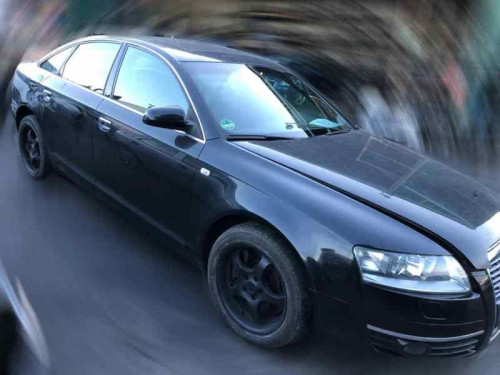 AUDI A6 BERLINA (4F2) 