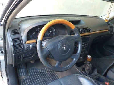 RENAULT LAGUNA II (BG0)