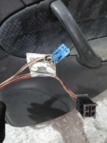  PUERTA TRASERA DERECHA Mercedes-Benz CLASE C (BM 203) FAMILIAR 