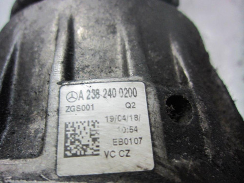  SOPORTE MOTOR IZQUIERDO Mercedes-Benz CLASE E (BM 238) COUPE 