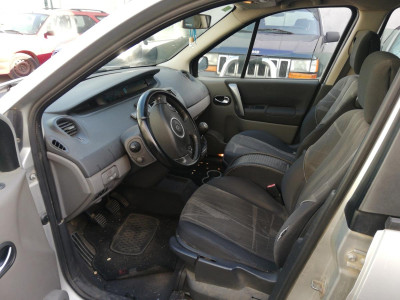 RENAULT SCENIC II (JM)