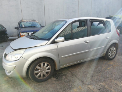 RENAULT SCENIC II (JM)