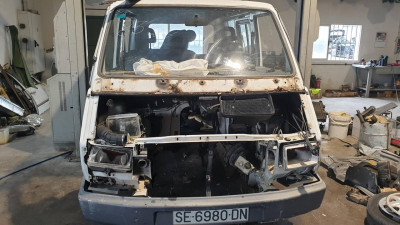 RENAULT TRAFIC I
