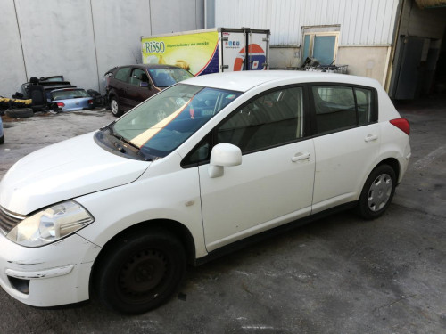 NISSAN TIIDA (C11X/SC11X) — vehículo donante para recambios 