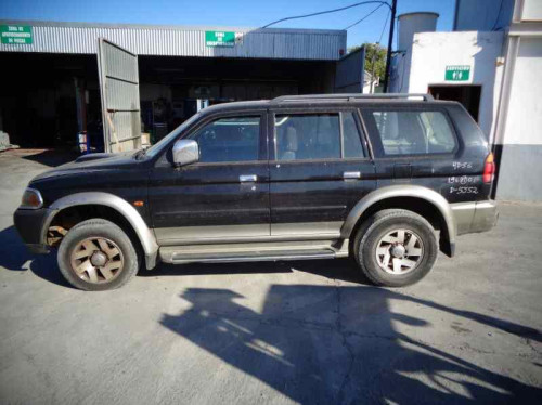  MITSUBISHI MONTERO SPORT (K90) 