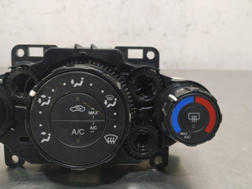  MANDO CALEFACCION / AIRE ACONDICIONADO FORD FIESTA (CNN) 