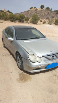 MERCEDES-BENZ CLASE C (BM 203) SPORTCOUPE
